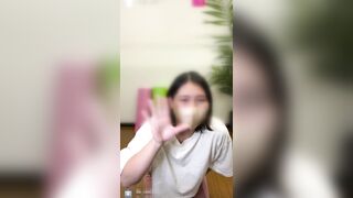 [配信胸ちらハプニング29]巨乳ヨガ先生ノーブラ⁉美人インフルエンサー計2名 jav jvip