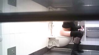 Hot Girls In Student Toilet 7-9 ipcam