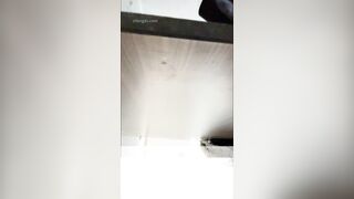 【トップトイレ撮影】オフィスインターン、巨尻の若い女性、ダンサー - 創刊号には12名が登場 jav jvip (6)