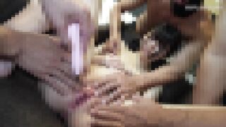 【無】高画質　可愛い女の子の連続潮吹き、大量中出しSEX jav jvip