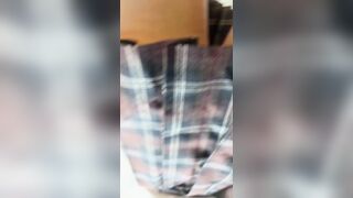 vol.80(露出乳首コリコリ、くぱぁアリ) 超美人赤チェKを逆さ撮り、くぱぁ、露出乳イジりをしたら生Pに染みが出てきた jav jvip