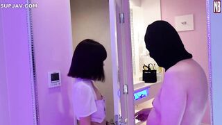 FC2PPV 4779856 坂道系激似の色白スレンダー美女が黒人初解禁で理性崩壊！パンダくん＆黒人巨根に代わる代わる突かれ、膣奥中出しで絶叫イキ！前編 特典あり jav