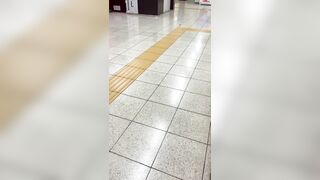 JD盗撮日記39　オデコ出しの髪留め姿が可愛すぎる！！超ミニスカデニム激カワロリ顔JDを電車内で盗撮【※完全主観27分超撮影】 jav jvip