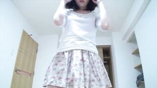 FC2PPV 863351 【限定】藻無し　色白☆可愛美少女　2回濃厚中出し！特典有り【高画質ZIP】 jav