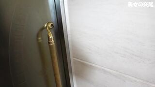 FC2PPV 1670637 【個人撮影】SS級美女りかちゃん（22歳）の人生初撮り！超可愛い素人が喘ぐ姿に大興奮のハメ撮り交尾 jav