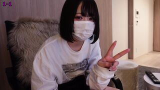 あのちゃん風メイクのSS級地雷量産型女子がやる気0でおじさんの肉棒を手コキ×SS級地雷量産型女子が浴室で嫌々フェラ・手コキ jav jvip