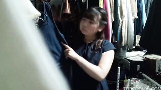 愛嬌溢れる狸顔女の子のムッチムチボディに包まれたい　僕のお店の試着室558 jav jvip