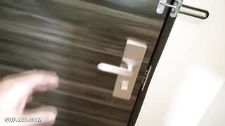 FC2PPV 4785829 天然Gカップのアマチュアバンドの美女ヴォーカルの制服時代の大量潮吹き、中出し秘蔵映像 jav