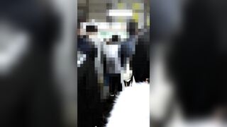 窃触女子]遅延大混雑挿入不可で手コキ搾精。逝きながら逝かせる豊満淫乱女子大生 jav jvip