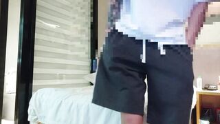 10月には、一流学者を装ったタトゥーを入れた男の姿がインターネット上に流出した。男は銭湯とホテルで売春婦を誘う様子を隠し撮りしていた jav jvip (3)