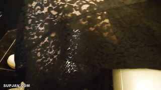 FC2PPV 4788732 フェチ撮影界の巨匠がセクシー衣装に身を包んだフットサルで鍛えた色白長身スレンダー美ボディに溜まった精液を搾り取られてしまう jav