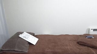 FC2PPV 4788292 ♡119迄半額！【無ハメ】とっても綺麗で素敵な30代前半の女性が来店しました。離婚されて1人でおこさんを育てながら、お仕事されていらっしゃるようです jav 1