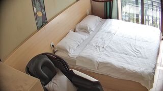 ホテルコレクションレベル 美しいけれど簡単に圧倒されてしまうロリータ少女は、ボーイフレンドに騙されて 2 日間にわたって残酷に犯されました jav jvip (1)