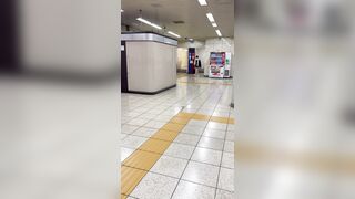 JD盗撮日記27 新年二発目はこの娘！もはやスカートが短いとかではなく履いてない！？色白超美脚JDを電車内で盗撮【主観30分超 jav jvip