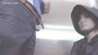 FC2PPV 4788456 【個撮・公衆便所・車内・フェラ&セックス】〈欲求不満なデカ乳首エロクリ妻〉公園のトイレに入って来た人妻さんに興奮してヤる!その後、車でしゃぶらせホテルで中出 jav