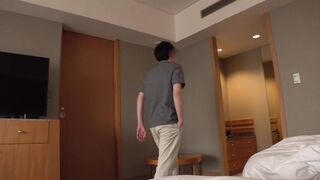 〔非コンプラ動画(83)〕ホテルスタッフ集団痴カンキ▽※■■スホテル大■※女性客室係(身長160cm前後、ポニーテール30代前半 jav jvip