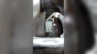 お尻を吹いて水道管を破裂させるお嬢様の高画質パノラマショット ipcam (2)