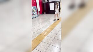 JD盗撮日記56　今回は、私服で登場！！小悪魔系激カワパパ活JDを電車内で盗撮【※完全主観23分超撮影】 jav jvip