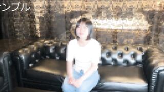 (1日目)衝撃！ガチ処〇・・18歳の隠れたとんでもない淫乱な性癖。学級委員タイプの優等生 jav jvip (1)