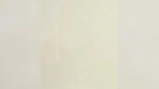 The whole process of a fairy-like lady pooping ipcam