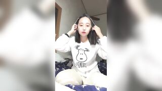 【イン〇タ配信】ライブでリスナーと楽しくエロ活動。玩具の威力を体感しながら気持ちよくなってしまいました。【黒歴史】 jav jvip