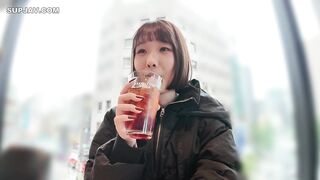 FC2PPV 4798035 【12 5迄990pt】【初撮】23歳垢抜けない営業系新卒美乳ムスメ。「気持ち良くなりたい。。」ユウ惑の色白美裸体をよじらせまくり、デカチンの熱いザーメンを薄い jav