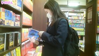 黒髪ロングの色白ハーフ顔のJ◯が電車で潮吹きさせられたあげくトイレで無許可の生中出しｗ jav jvip