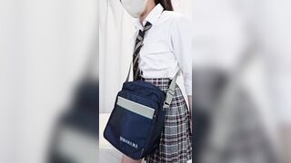 華奢美人JKの初めての心電図検査。目をくりくりさせながら恥ずかしそうに受ける乳首びんびん患者をお構いなしに盗撮 jav jvip