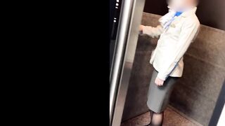 【某航空会社社員によるCA盗撮14】出勤エレベーターで逆さ撮り4日分 jav jvip ipcam