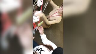 会社のクリスマス飾り付け・事務OLさん【丸見え】 jav jvip