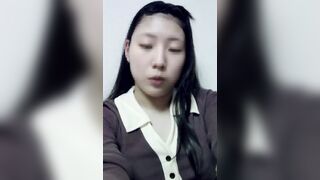 日韓ハーフt〇ktoker 「指入れたことない・・」処〇マンコくぱぁさせて指入れさせた結果ｗｗ jav jvip