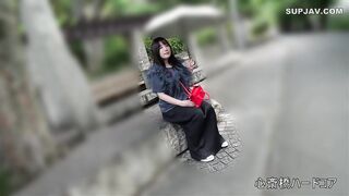 FC2PPV 4802703 出産後に性欲が増大してヤリマン化した爆乳。手当たり次第に色んな男とヤリまくる豊満肉食系エロ妻にガッツリ中出し！！ [有] jav