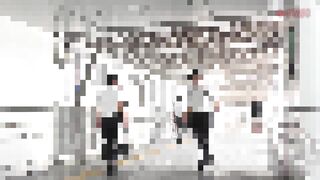 《部活帰り美少女》【電車チカン】★バトミントン美少女の瑞々しい運動部系神ボディを弄り倒す★撮影後わずか1週間で特急公開 jav jvip (2)