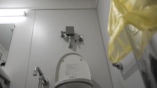 【vol.50】まさかの立ちバックオナニー！？性を感じさせない清楚系お姉さんのトイレ内淫行 jav jvip