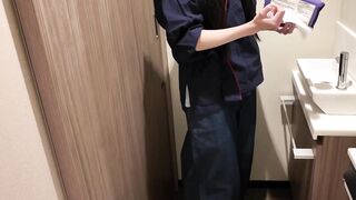 【前編】東京都O区市和食居※屋／モデル級スタイルの美少女に執拗セクハラで即ハメ中出し jav jvip (1)
