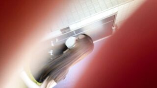 密着し続けた美人アパレル店員宅、侵●→下着漁り→お風呂盗●！ jav jvip ipcam