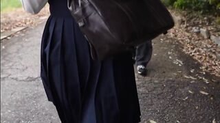 【再販】ちいさい制ふく女　子が目に入ったのでラチ…ちいさい喉マ●コに巨根イラマで涙目・ドロまみれで剛毛マ●コに強引挿入し無慈悲種付け jav jvip