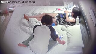 ホテルコレクターズアイテム✅JKスカート姿の可愛い女の子が乱暴に引きずり下ろされ下着を脱がされたままセックスされる（続報） jav jvip (42)