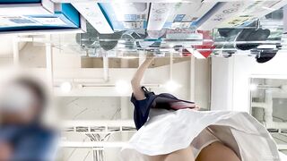 【スケスケ】ナース靴を試着する美人とハロウィンコスで試着する女の子がスケスケパンティーだった jav jvip ipcam