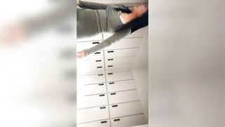 第38話～【初公開】国内温浴センターの隠し撮り～若くて綺麗な女の子たちが4Vで圧倒【とある部屋のオリジナル版】 ipcam (2)