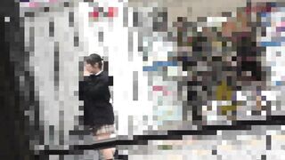 《3大特典》【電車痴漢】★推定130cm台！犯○級の○リJ○に極太イボバイブをブチ込む極悪映像★スポブラ綿パン奪って鬼畜の昏スイ jav jvip 8