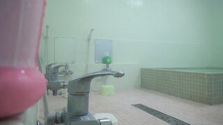 《部活合宿大浴場♯2》私立S大付属・女子新体操部（④～⑥カメ・衝撃シーンあり）《公●施設流出》《39分》 jav jvip ipcam (1)