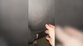 美乳少女をビル通路の端っこに連れてきて身体検査だけではなく挿入テストまでできました jav jvip