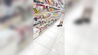 SS級爆乳！薬剤師のお姉さんを粘着おっぱい揉み【おっぱい痴かん】 jav jvip