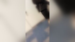 【裏入手06】ホテル侵入チカン／あの制服でおなじみ！大手旅行会社の美巨乳新人ツアコンに早朝侵入中出し！（都内シティホテルP） jav jvip