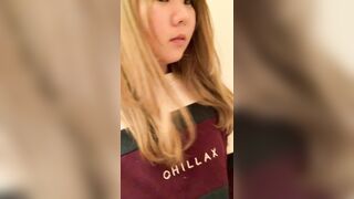 【素人】綺麗な顔立ちのギャル要素もある美女。全裸オナニー jav jvip (4)