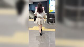 JD盗撮日記7　清楚風小悪魔ミニスカ美脚痴女大生を電車内とトイレ内で盗撮【※完全主観34分超長尺撮影】 jav jvip