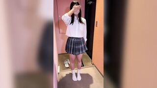 【下着売買悪戯／まゆ前編】ムッチリピチピチボディーのシミパン身体観察！女性器から糸引きお触り jav jvip