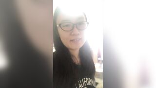 才女でおっとりな女性も全裸ダブルピースで変態活動をしていた！ドスケベ日本人の記録 jav jvip (2)