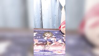 【メイドパンチラ逆さ撮り】現役学生＝・桃ちゃんの純白と縞パンday1.2【コンカフェローアングル】 voyeur jp